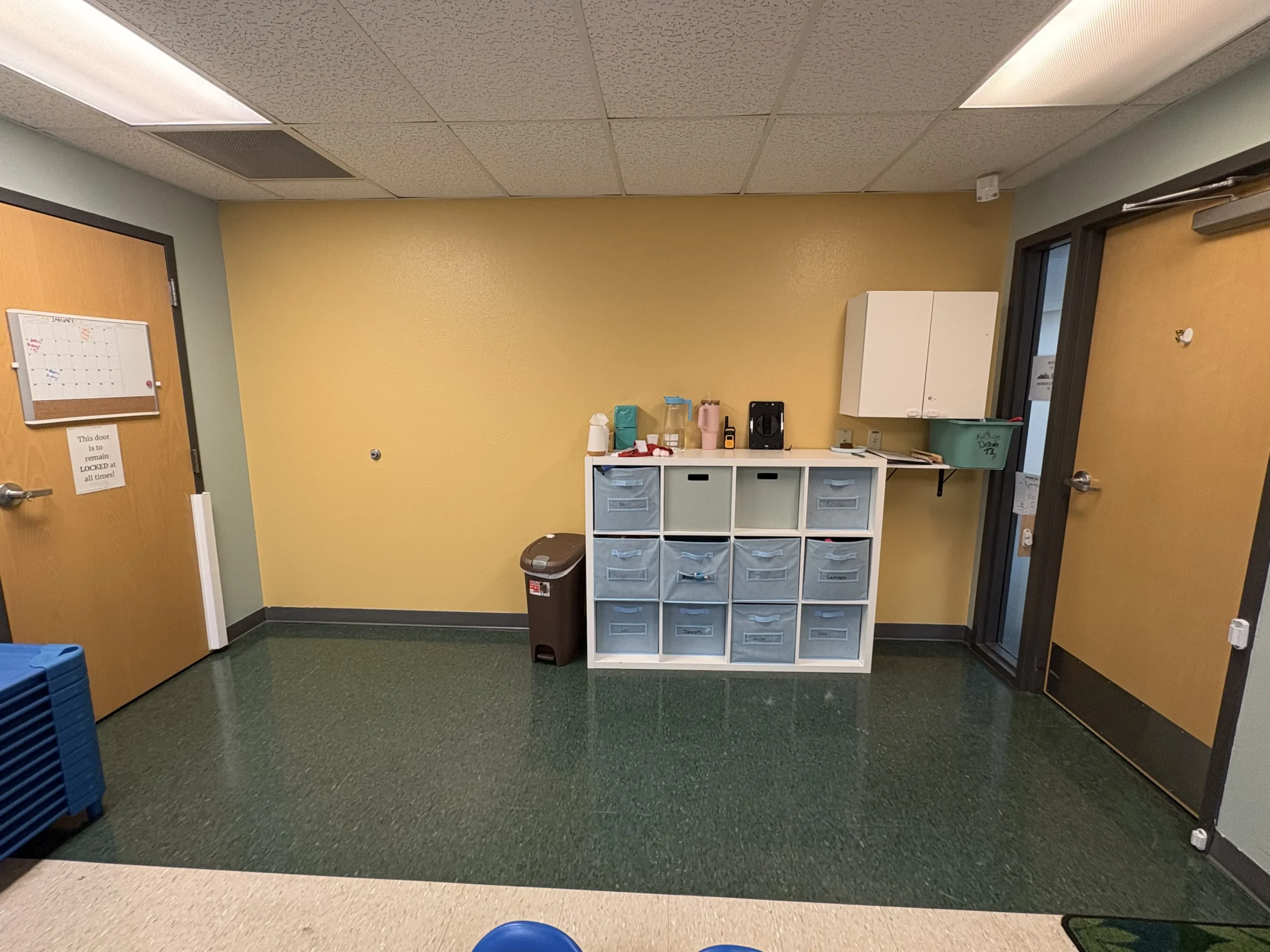 20251222_215644240_iOS